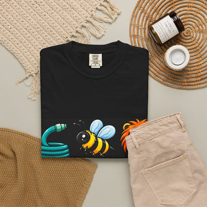 Hose, Bee, Lion - Graphic T-Shirt